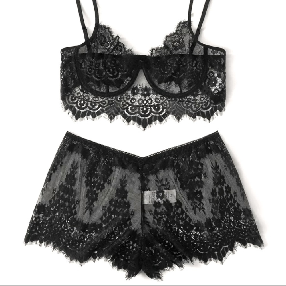 black lingerie set ✨